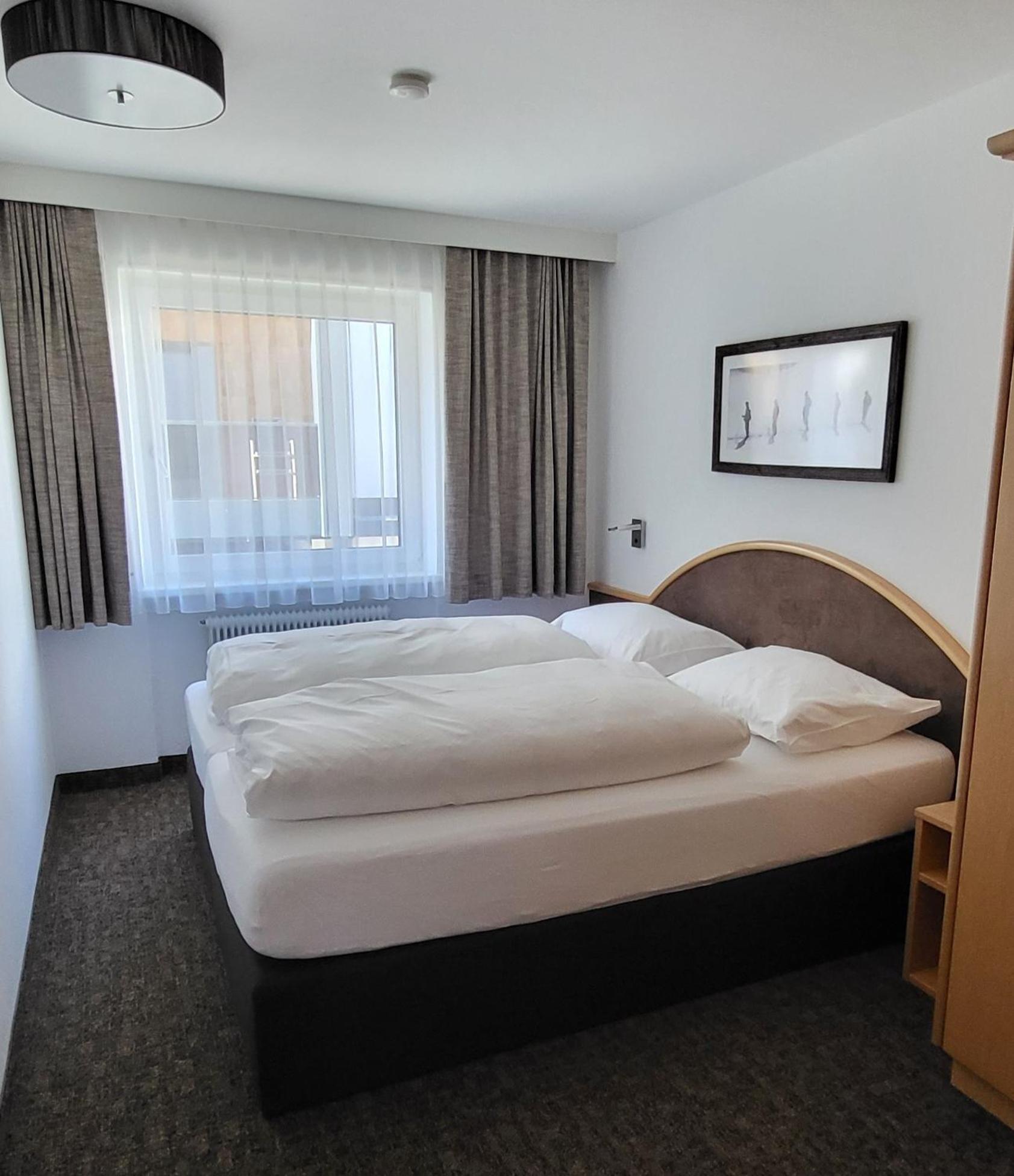 Appartements Tschol Martin Σανκτ Αντόν αμ Άλμπεργκ Δωμάτιο φωτογραφία